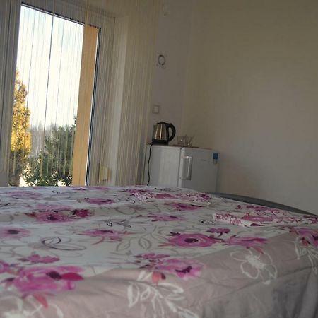 Rezidence Jiskra Hotel บรานดิส นาด ลาเบ็ม สตารา โบเลสลาฟ ภายนอก รูปภาพ