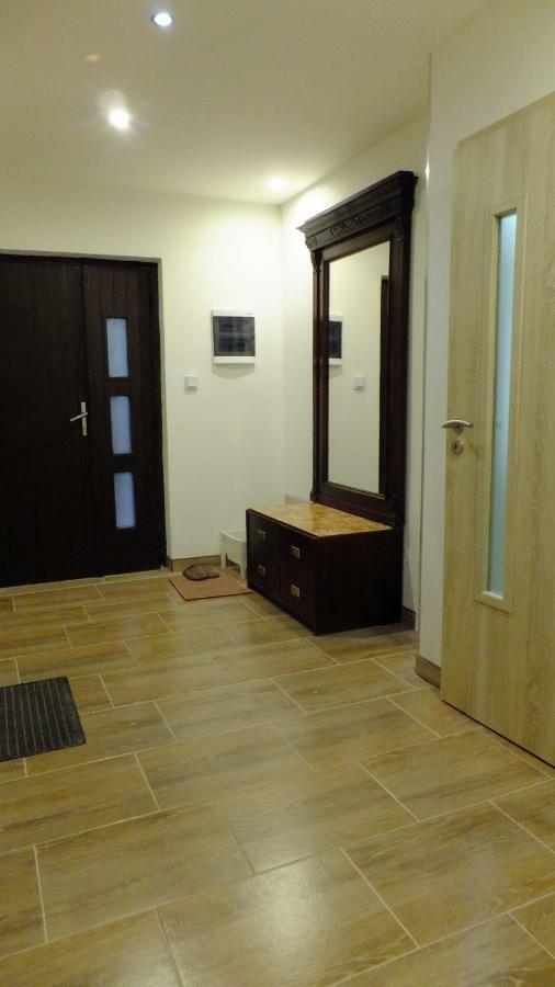 Rezidence Jiskra Hotel บรานดิส นาด ลาเบ็ม สตารา โบเลสลาฟ ภายนอก รูปภาพ